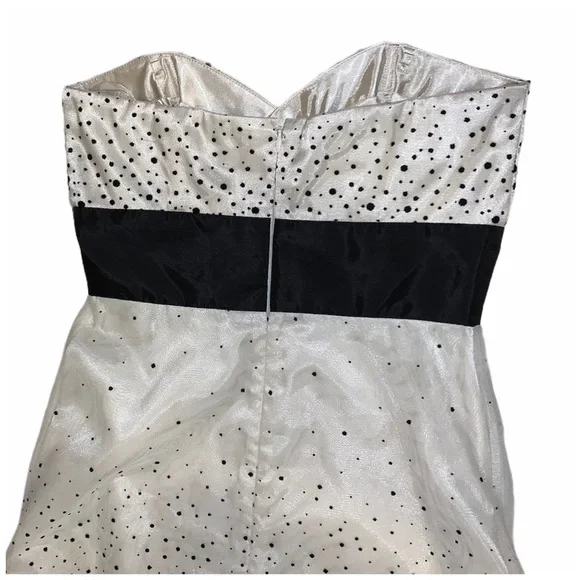 White House Black Market black & white dotted strapless cocktail dress size 0 - Picture 3 of 7
